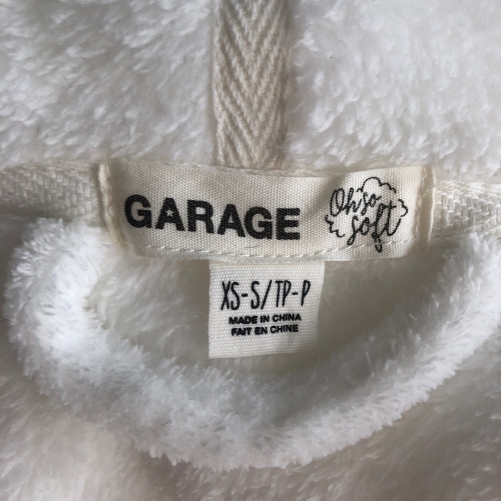 NWOT Garage Hooded Robe - Picture 5 of 5